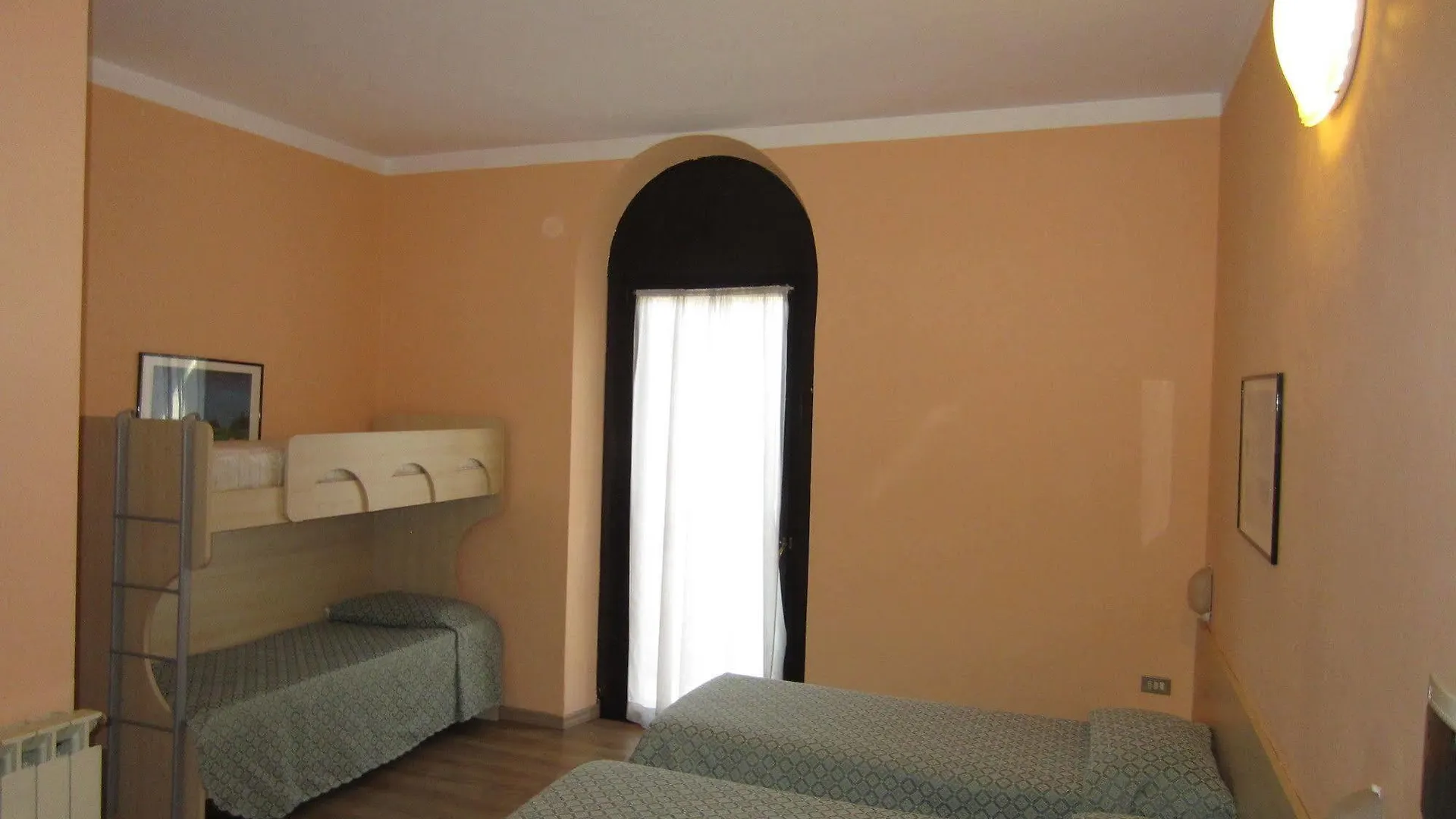 Hotel Europa Sesto San Giovanni 3*,